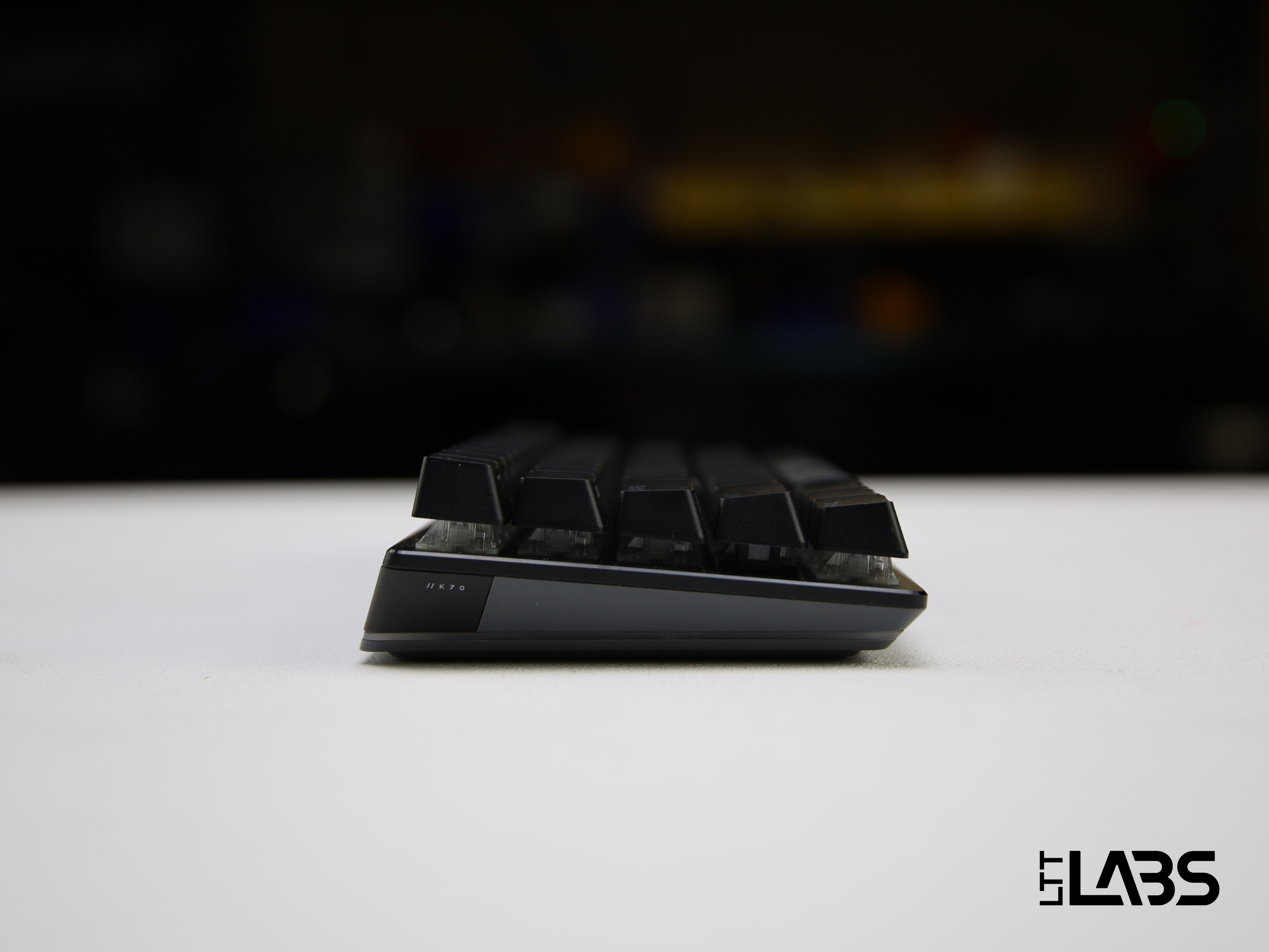 Corsair K70 Pro Mini Wireless | LTT Labs