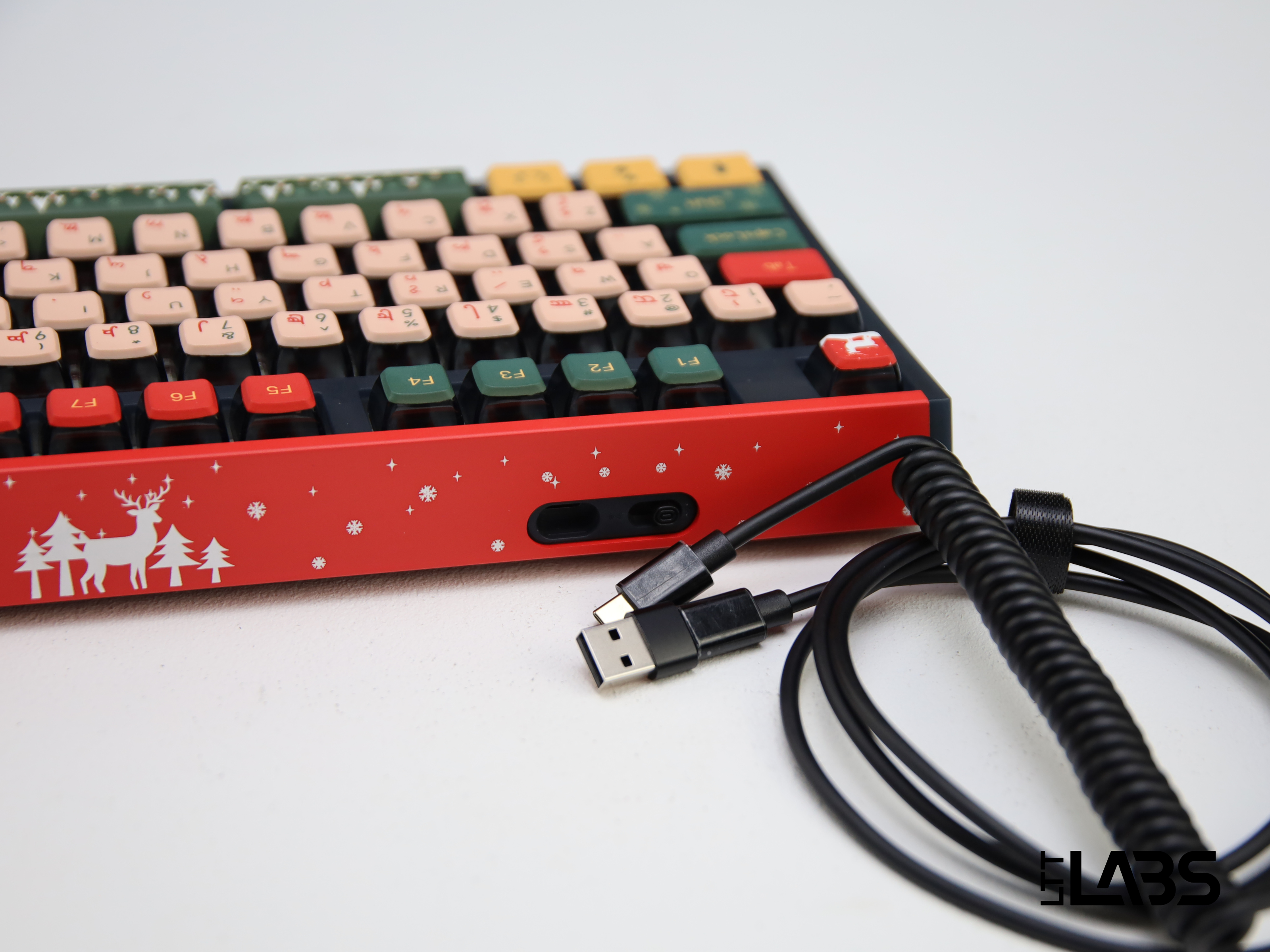 SKYLOONG GK87Pro Gift Package - Christmas Black | LTT Labs