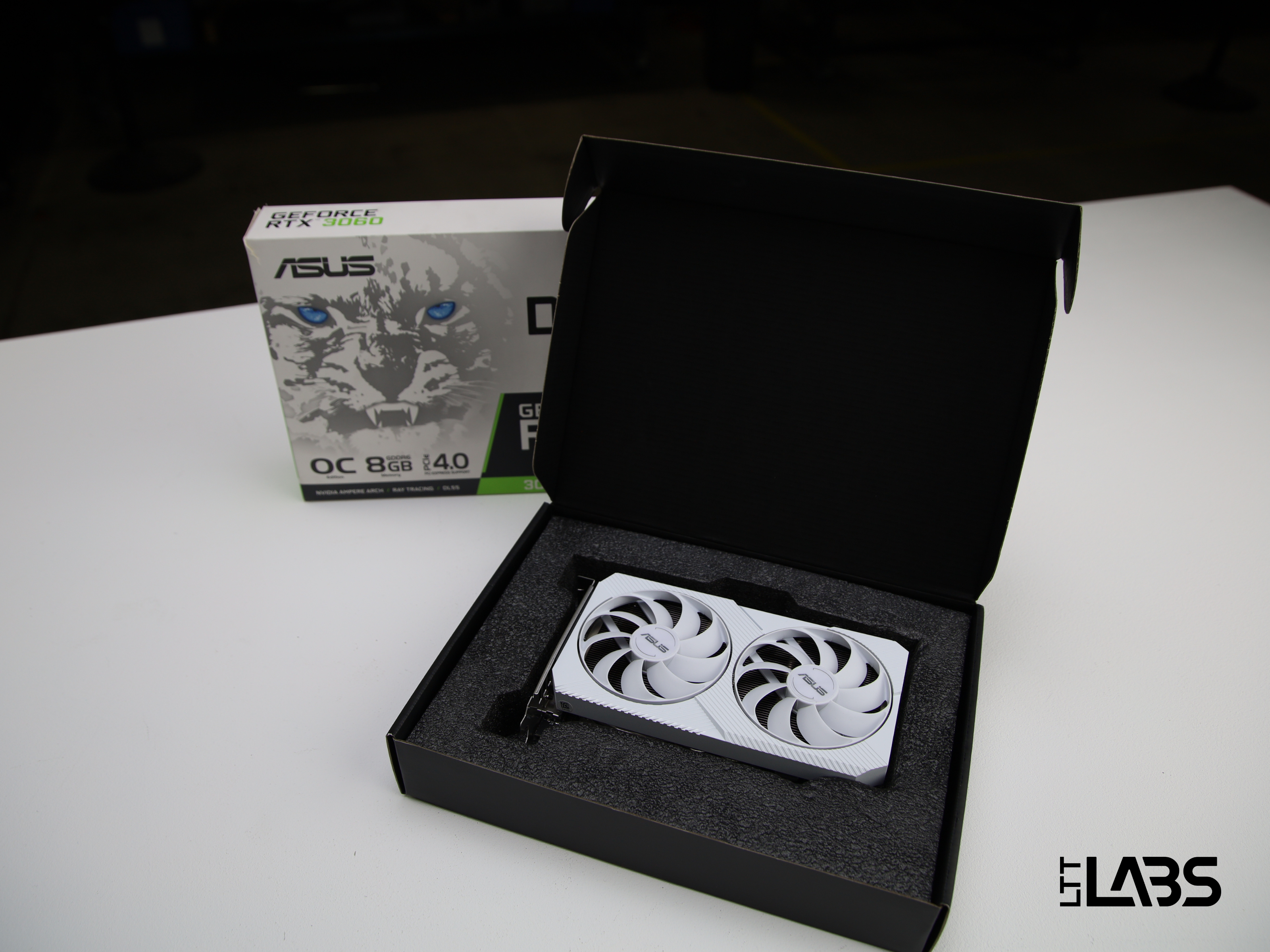 ASUS Dual GeForce RTX 3060 OC Edition White 8GB | LTT Labs