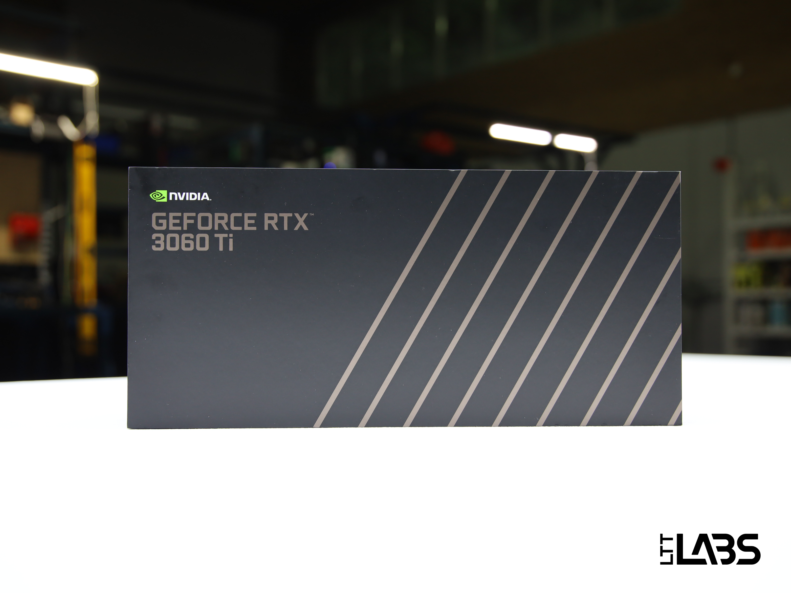 NVIDIA GeForce RTX 3060 Ti Founders Edition vs PowerColor