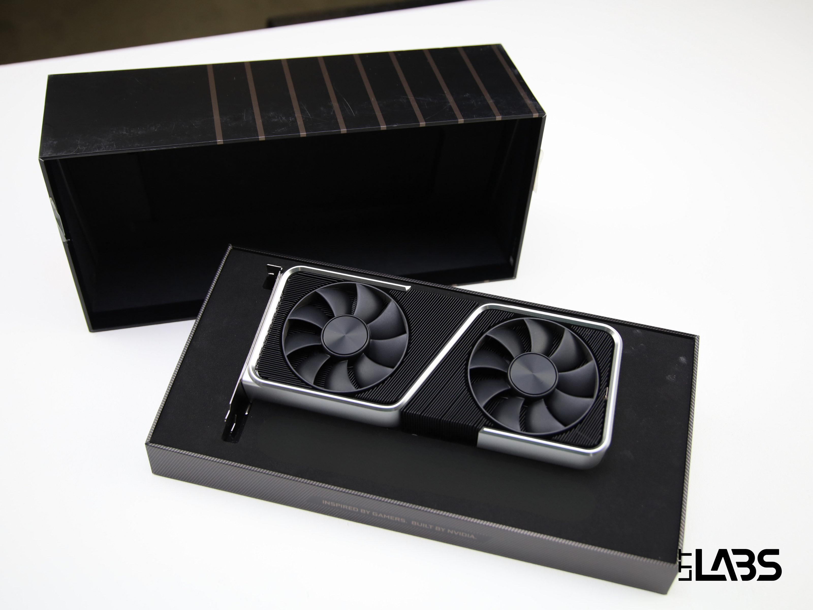 NVIDIA GeForce RTX 3060 Ti Founders Edition 8GB GDDR6, Nuova Sigillata