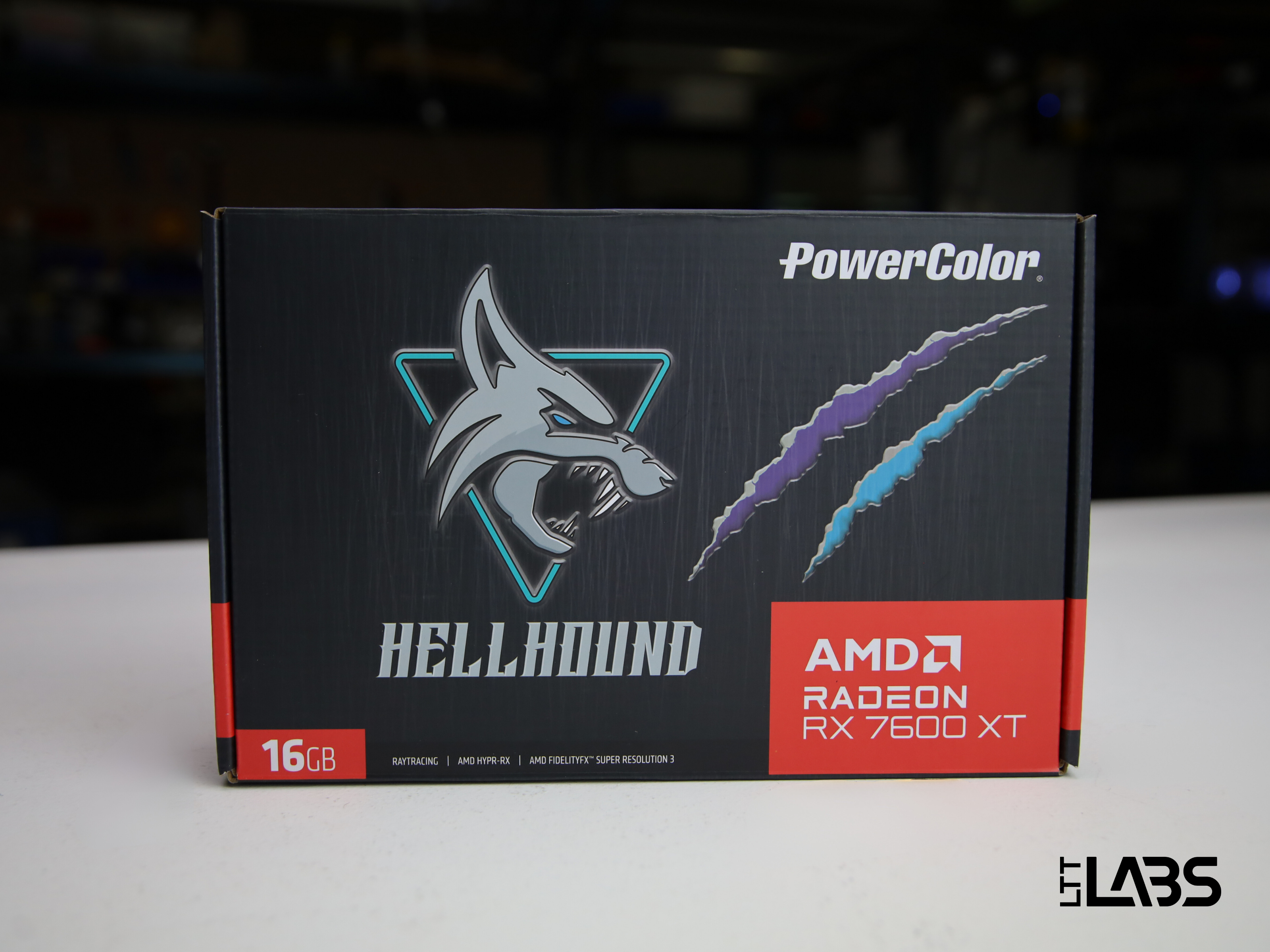 NVIDIA GeForce RTX 4080 SUPER 16GB Founders Edition vs PowerColor