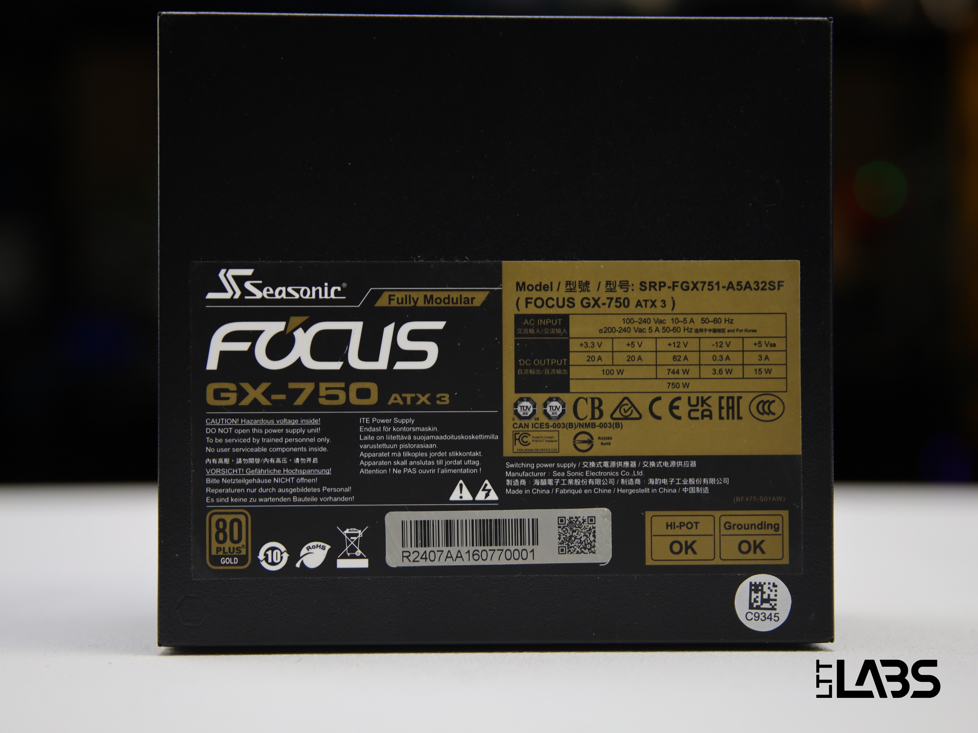 シクフォニ Men's Citizen Eco-Drive Attesa Satellite Timekeeping Blue Dial