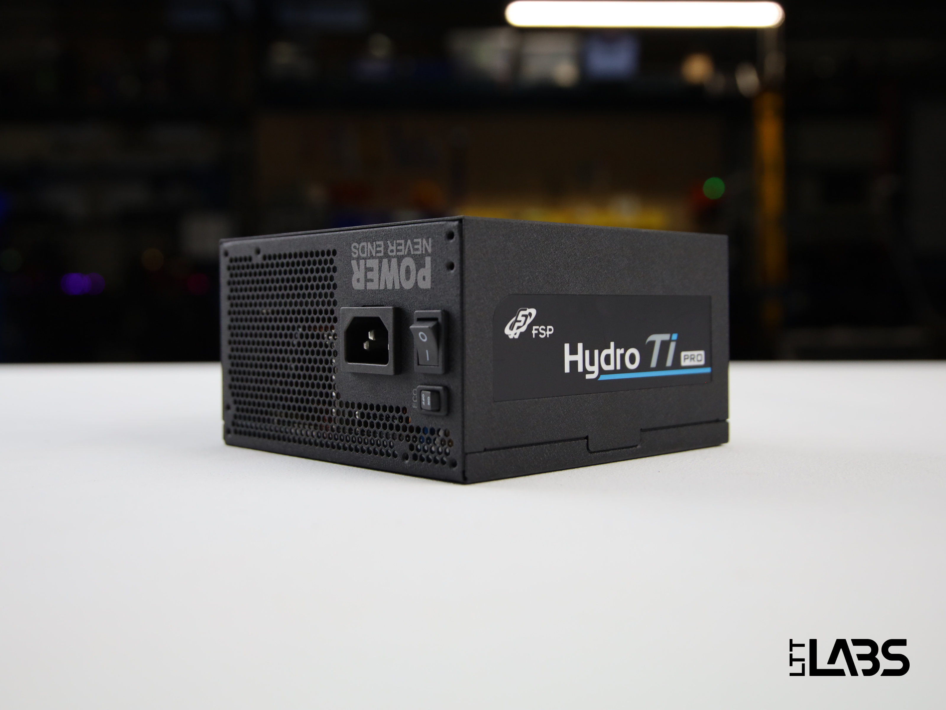 FSP Group Hydro Ti PRO 1000W | LTT Labs