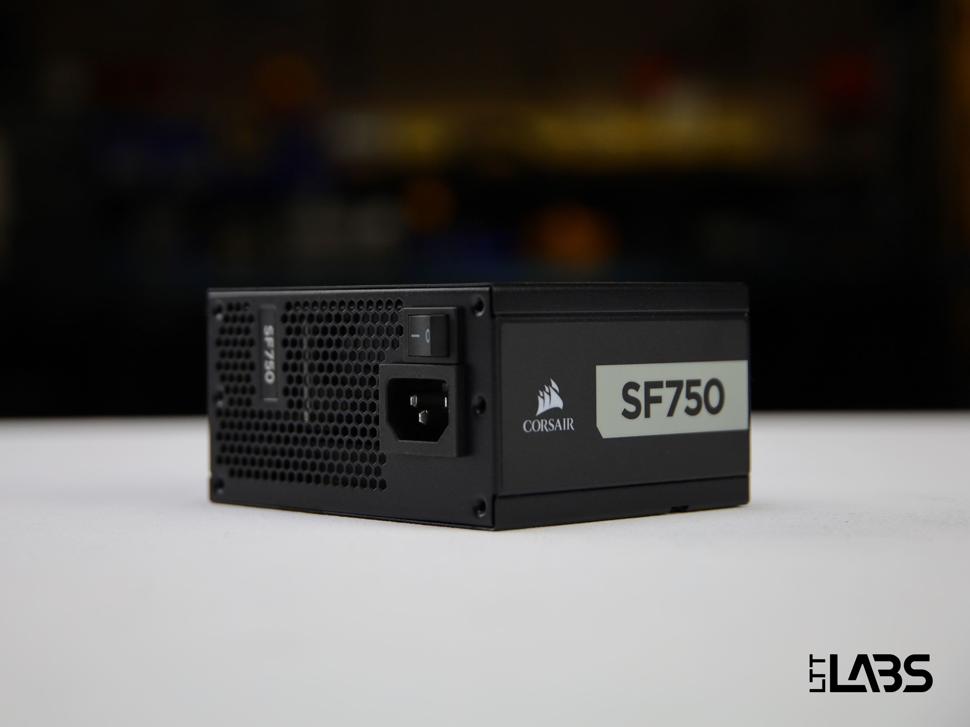 CORSAIR コルセア SF Series SF750 750W SF Series SF750 Fully Modular 80 PLUS Platinum SFX Power Supply