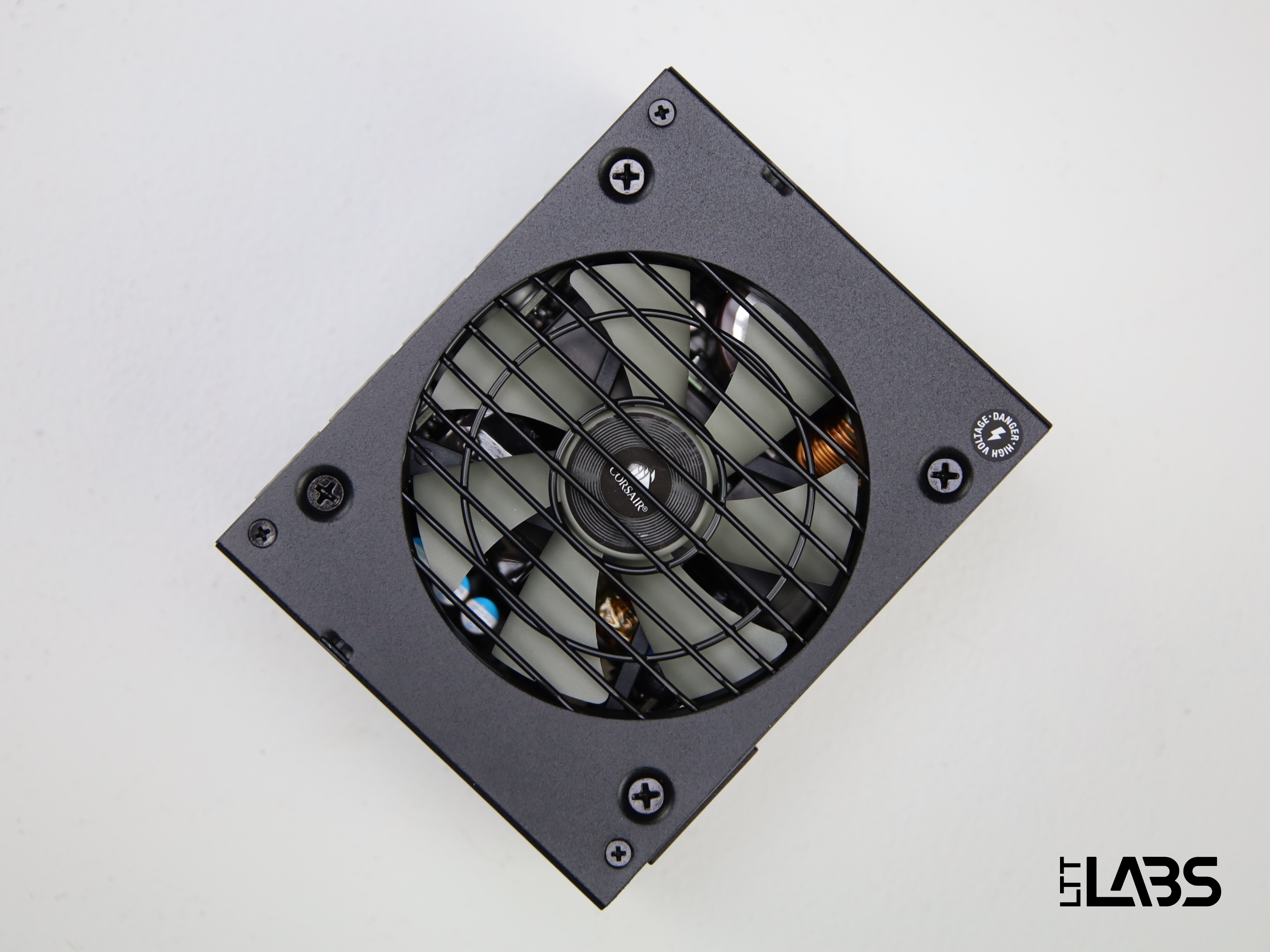 Corsair SF750 Platinum | LTT Labs
