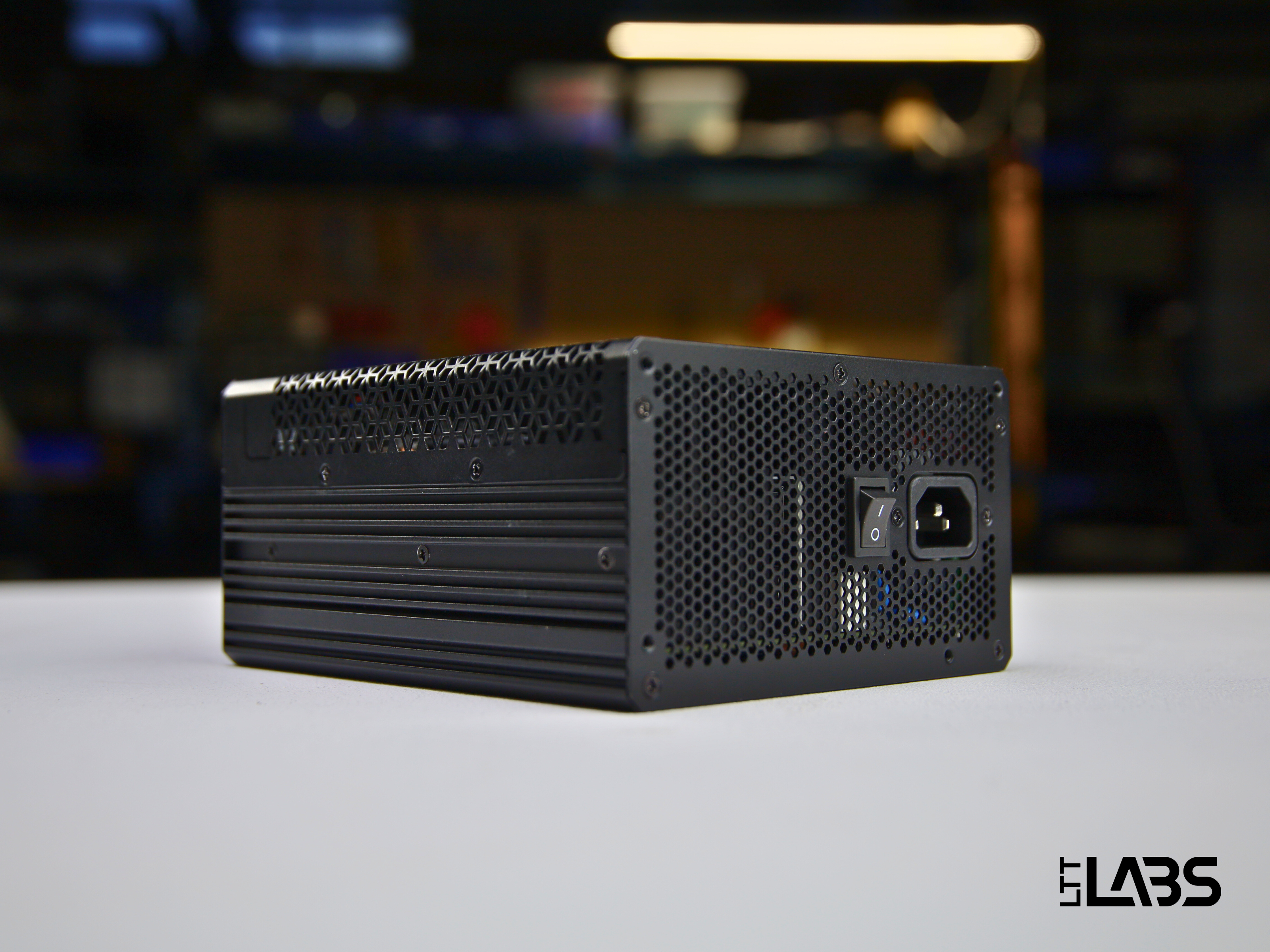 Cooler Master X Silent Edge Platinum 850 | LTT Labs