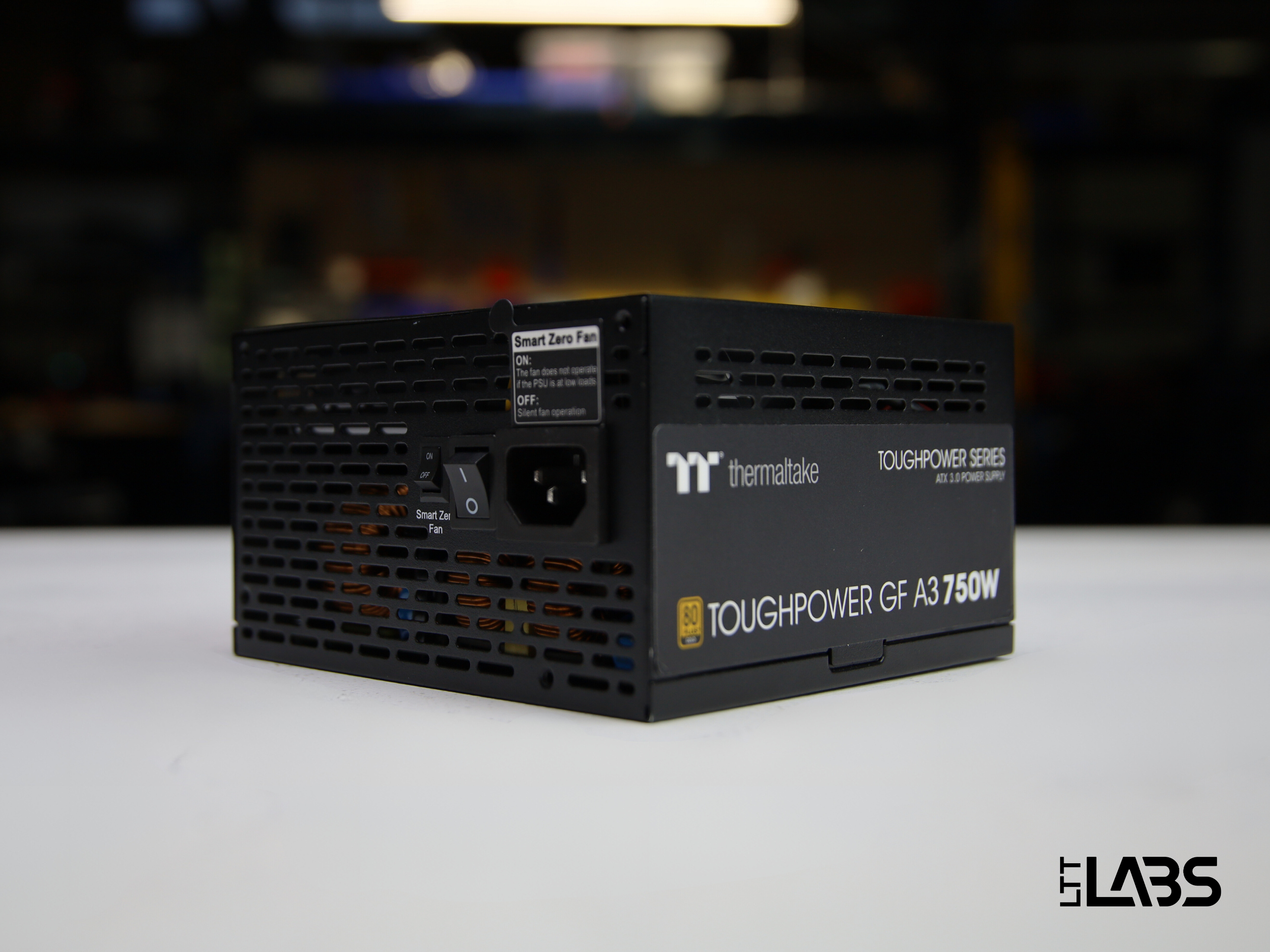 Thermaltake GF A3 750W | LTT Labs