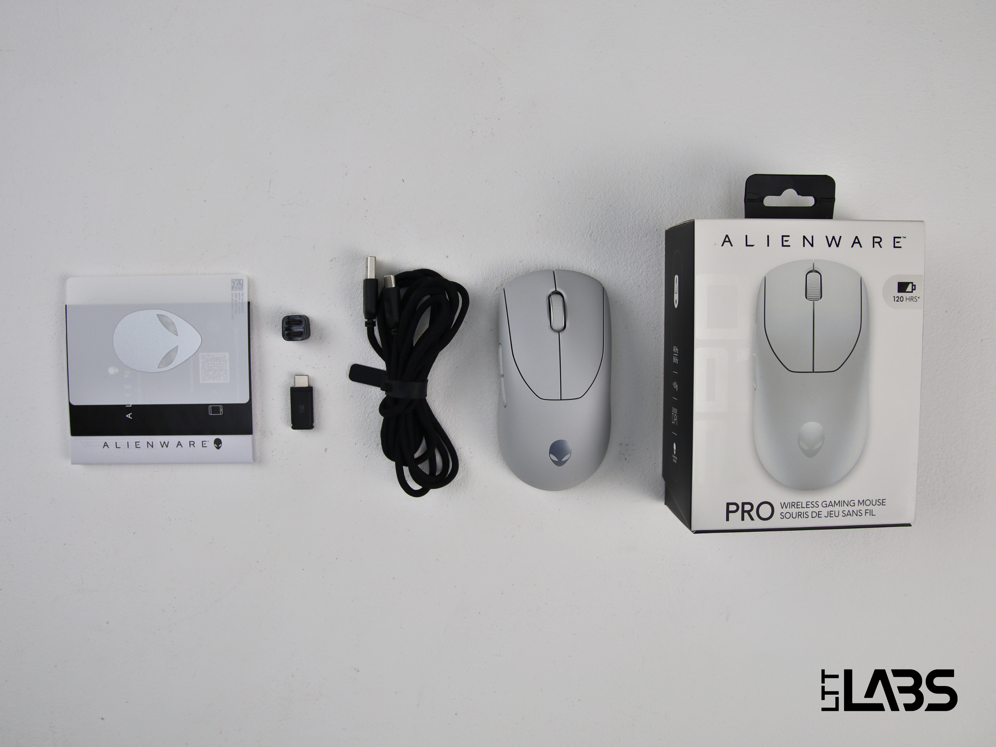 Alienware PRO Wireless Gaming Mouse 白 Mysz DELL Alienware Pro Wireless Gaming Mouse Lunar Light