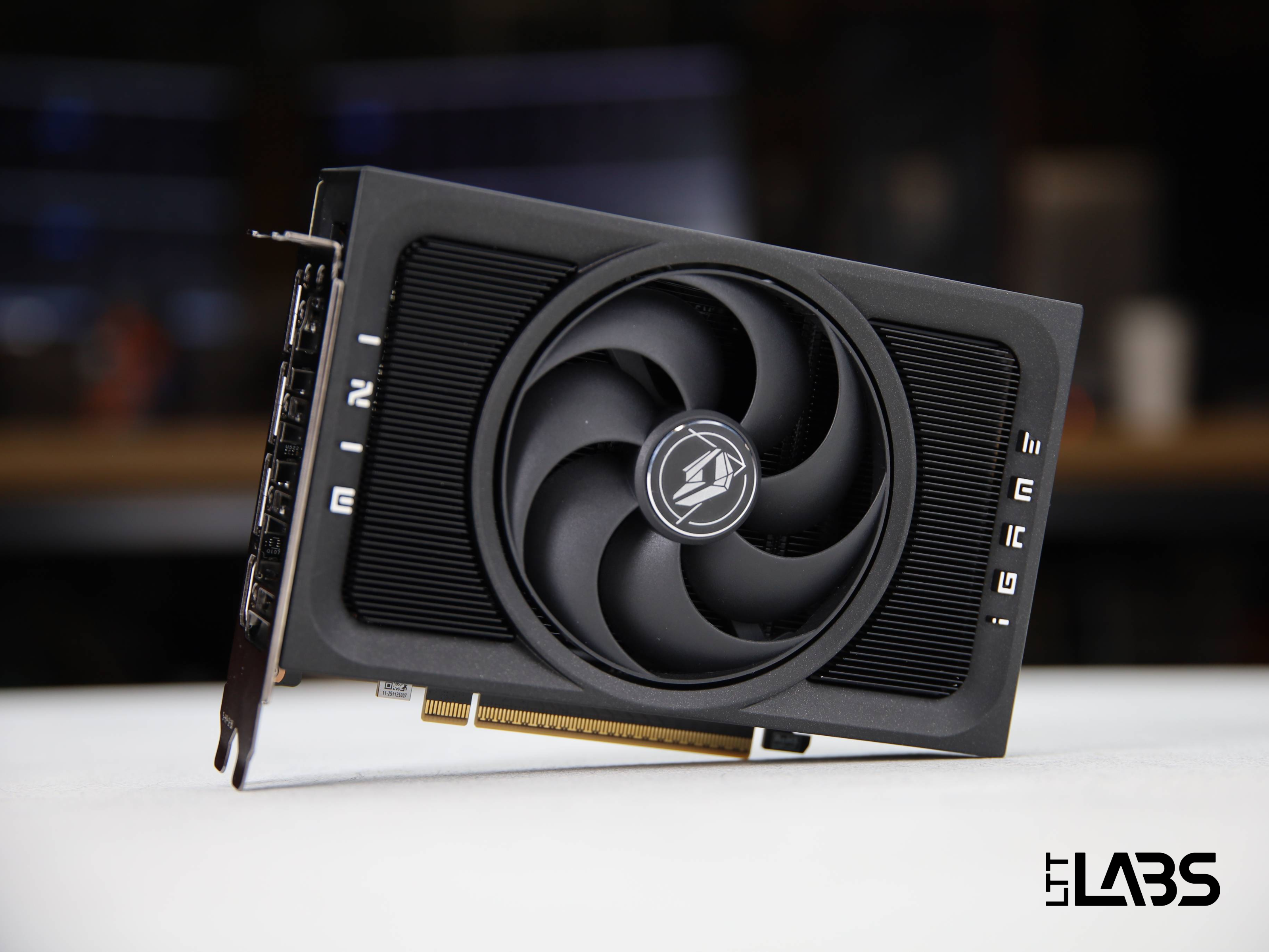 Colorful iGame GeForce RTX 5070 Mini OC | LTT Labs